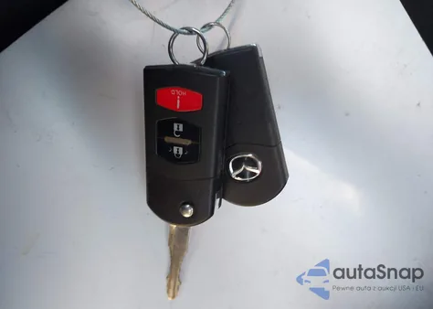 2012 Mazda Mazda5 Touring z USA, uszkodzony, nr VIN JM1CW2CL8C0132750